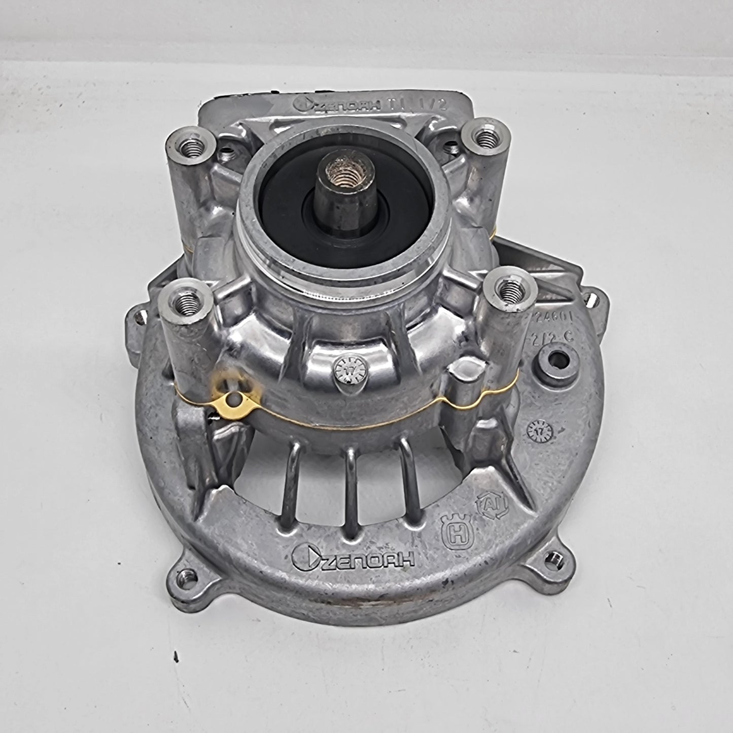 Zenoah G320RC Crankcase Complete w/Bearings & Seals Inc Crank