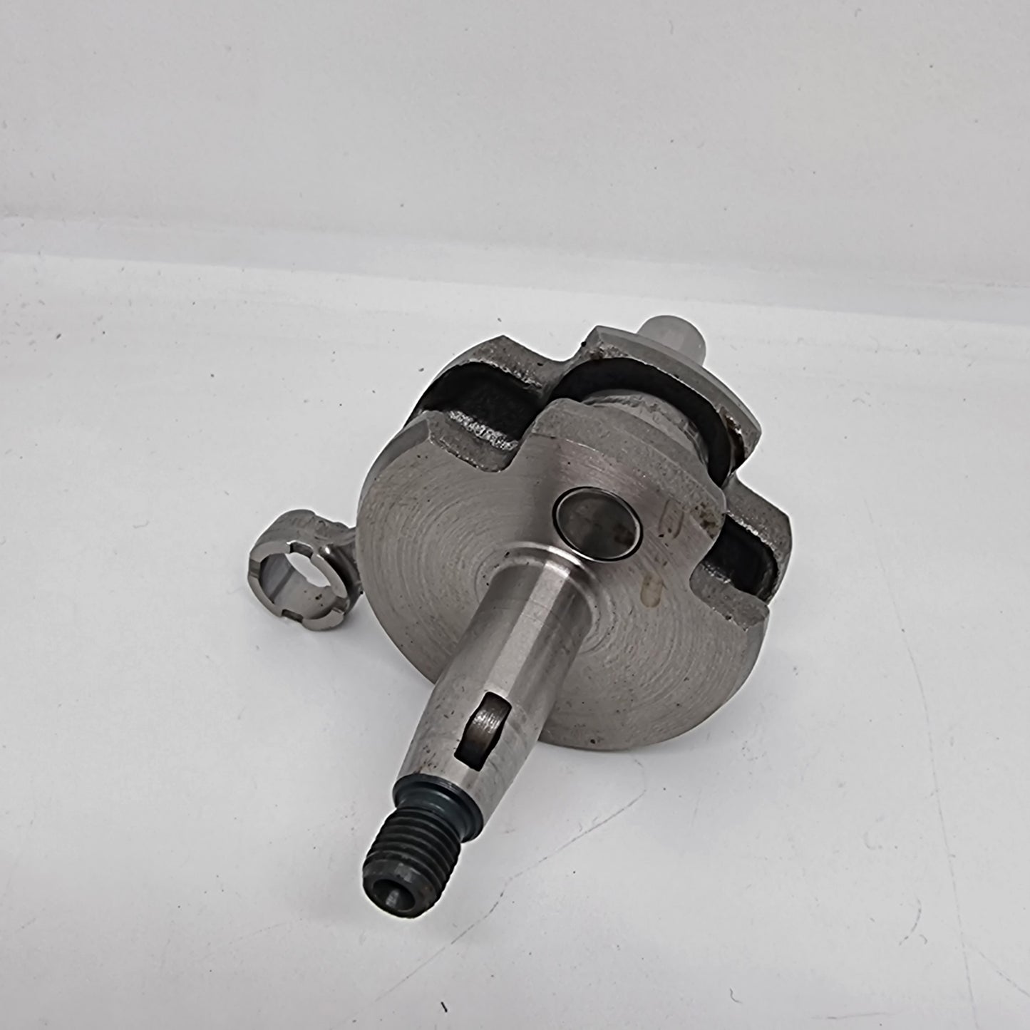 Zenoah G320PUM Crankshaft