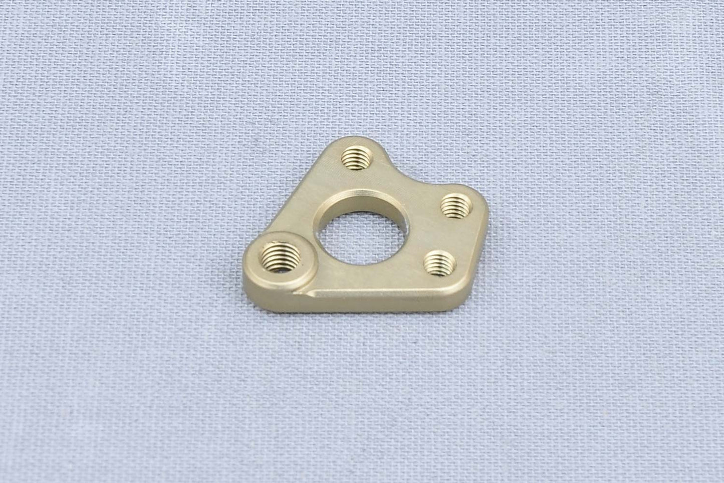 MCD Racing DBB T-Arm Mount Plate 261601A