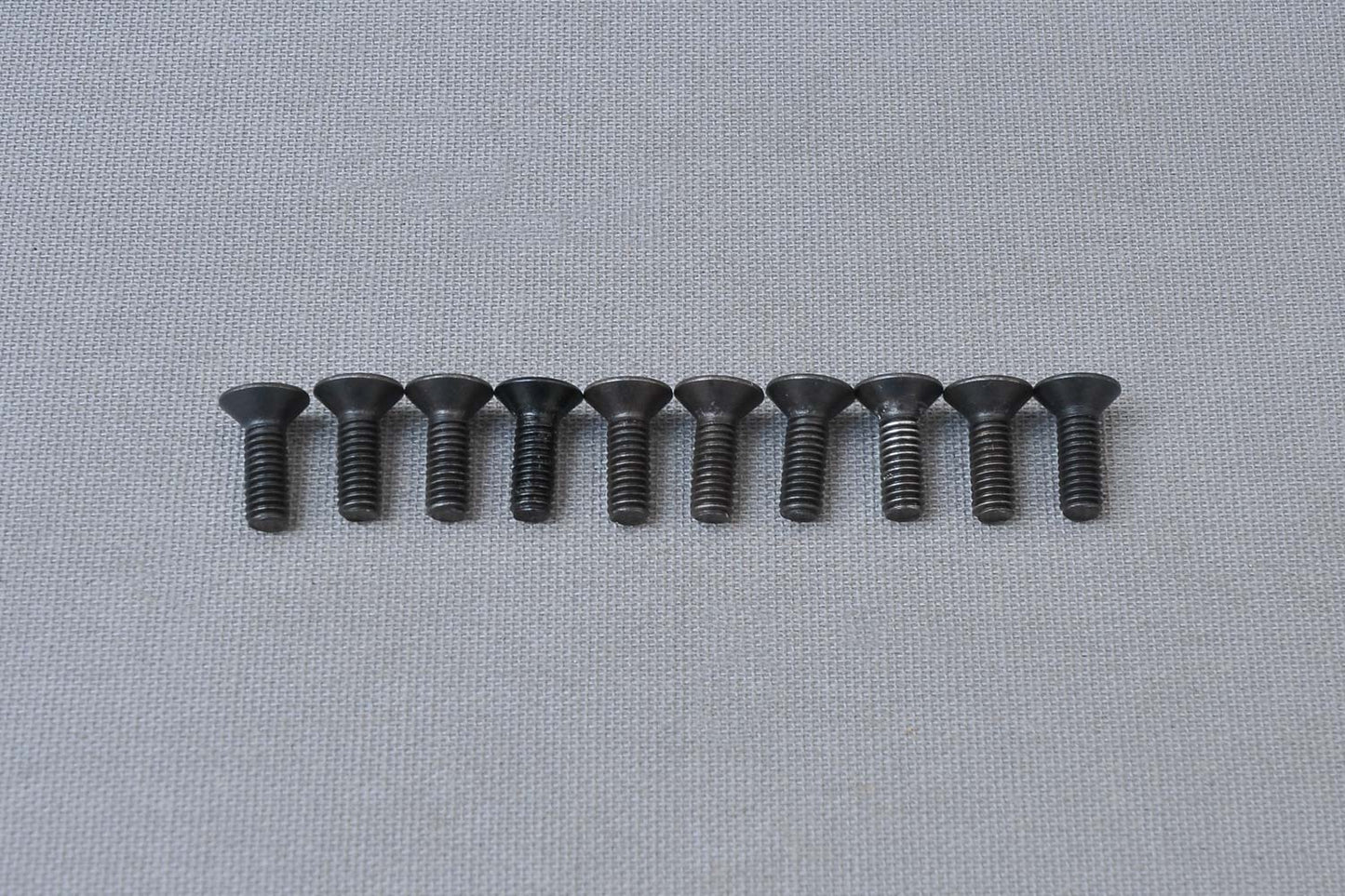 MCD Racing CS Hex Screw M4x12 mm 635101S