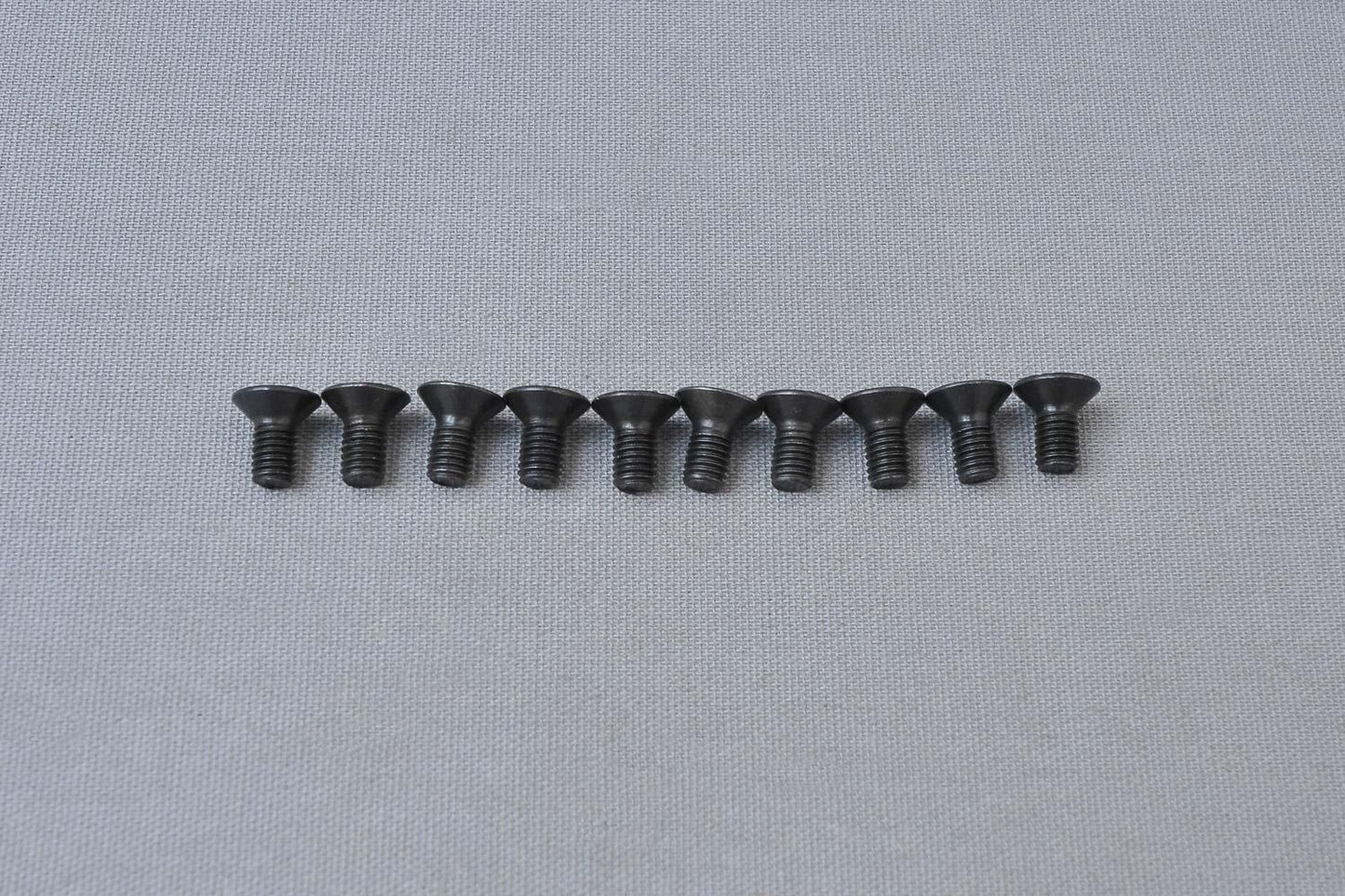 MCD Racing CS Hex Screw M5x10 mm 635601S