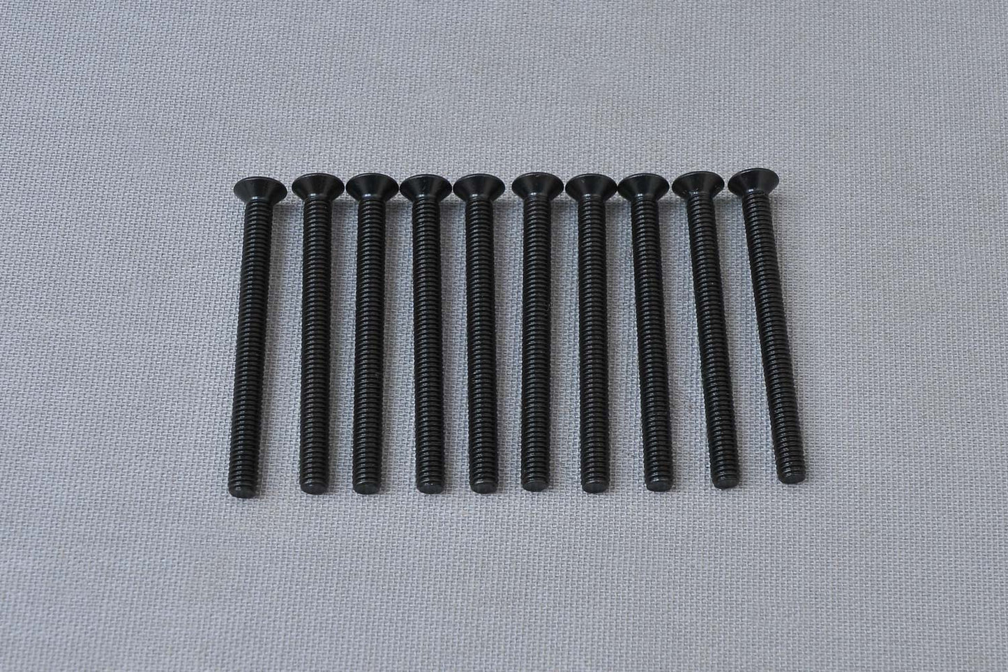 MCD Racing CS Cross Screw M4x45 mm 637001S