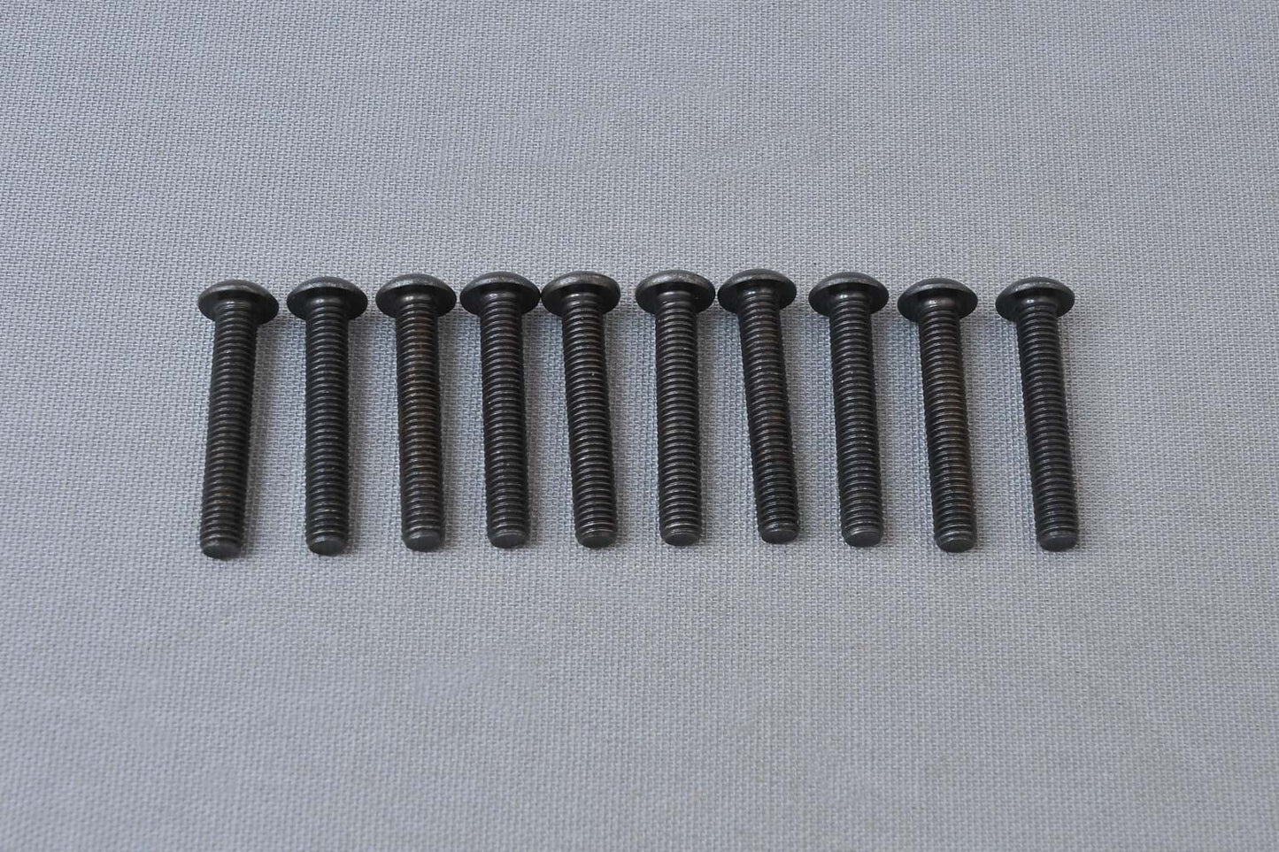 MCD Racing BH Hex Screw M5x30 mm 640501S