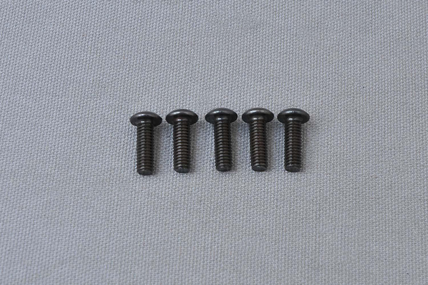 MCD Racing BH Hex Screw M4x12 mm 640701S