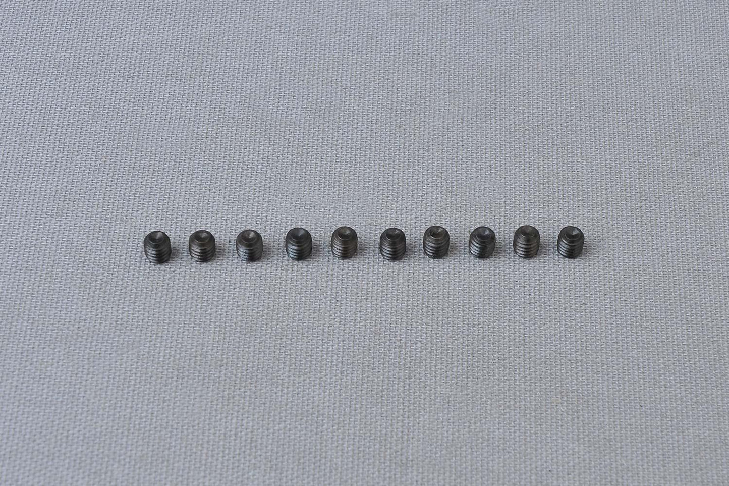 MCD Racing Set Screw M4x4 mm 645201S