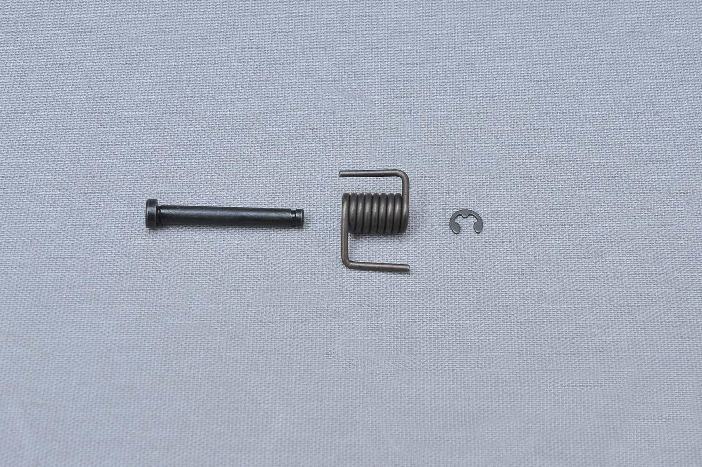 MCD Racing Fuel Tank Lid Pin / Spring / Clip 700501S